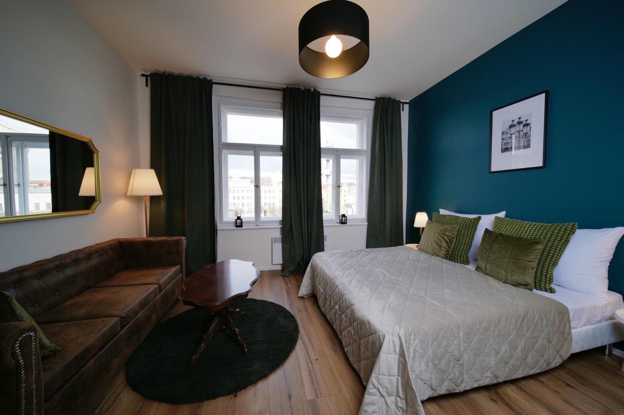 Majestic Square View Residence Прага Экстерьер фото